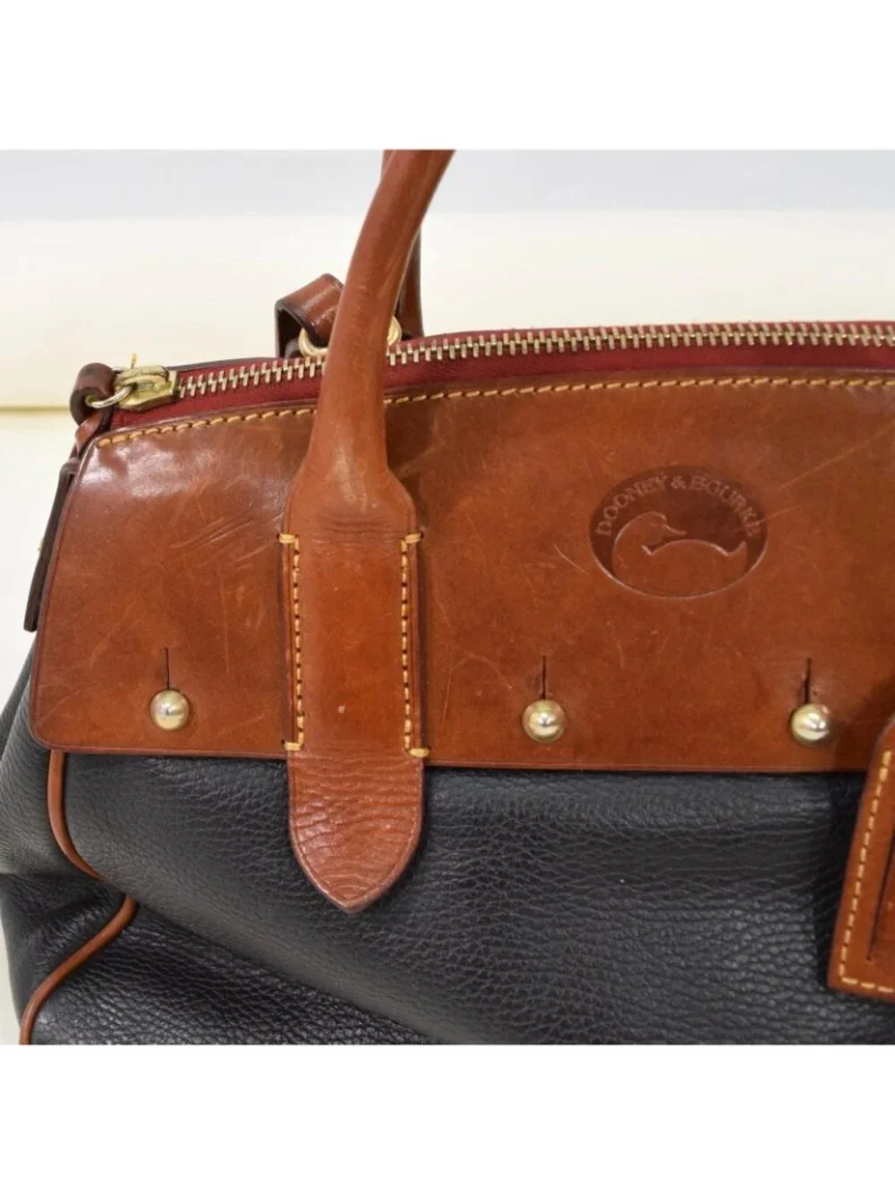 ❌SOLD❌Dooney & Bourke Vintage 90s Black Two-Tone Leather Bag - Picture 3 of 16